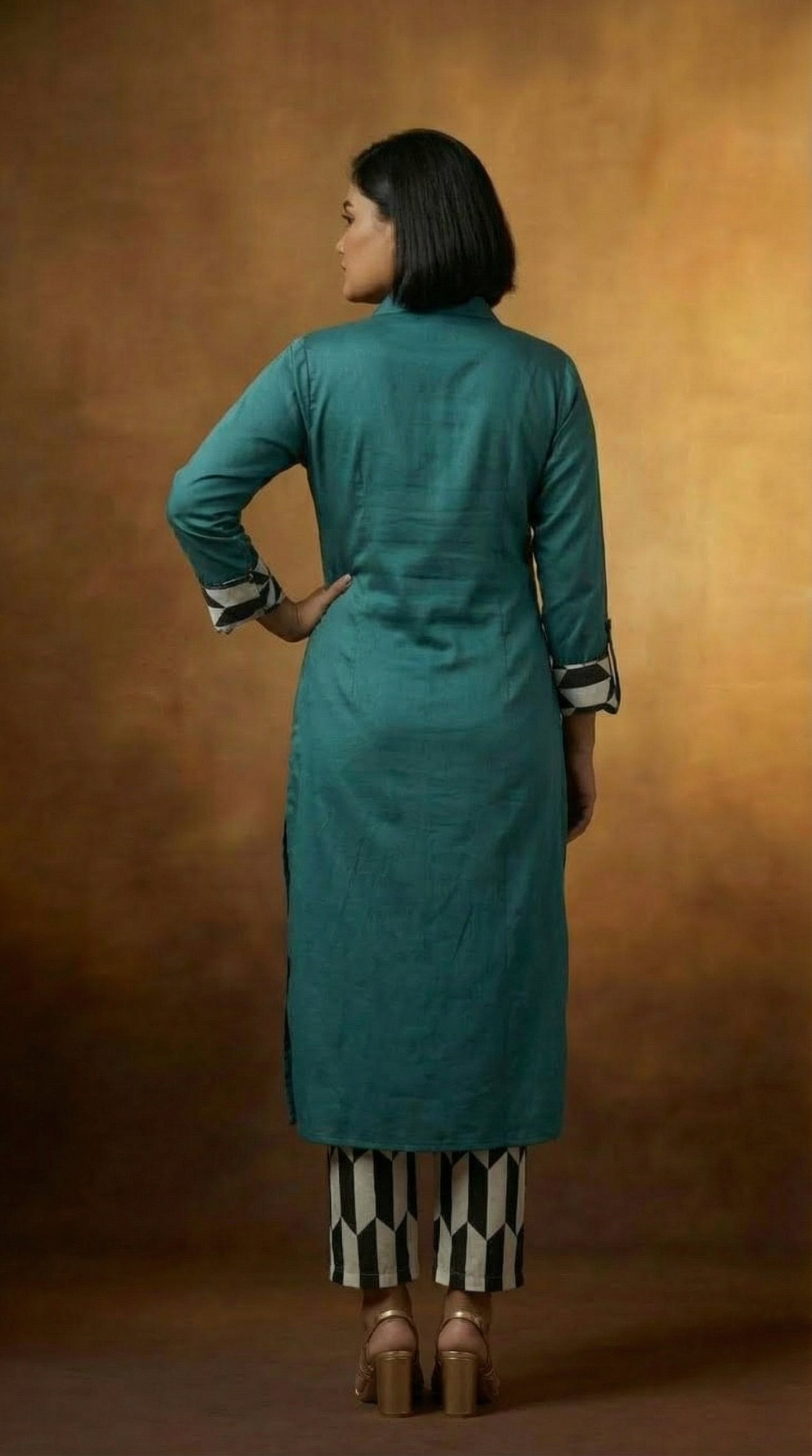 Emerald Edge Ensembleu