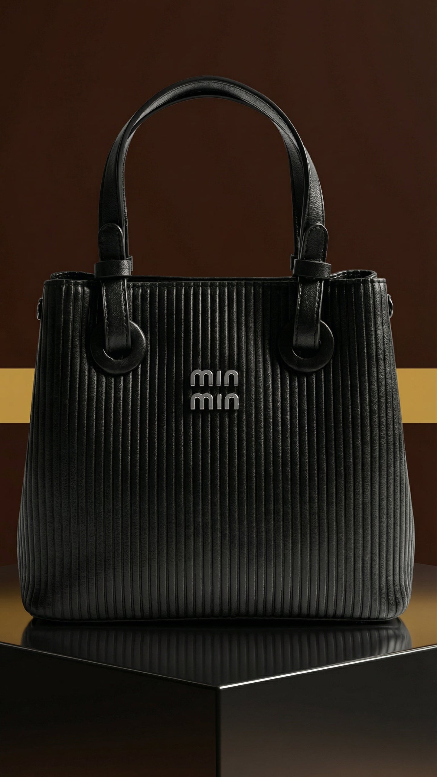 Min Min Atelier Noir Structured Bag